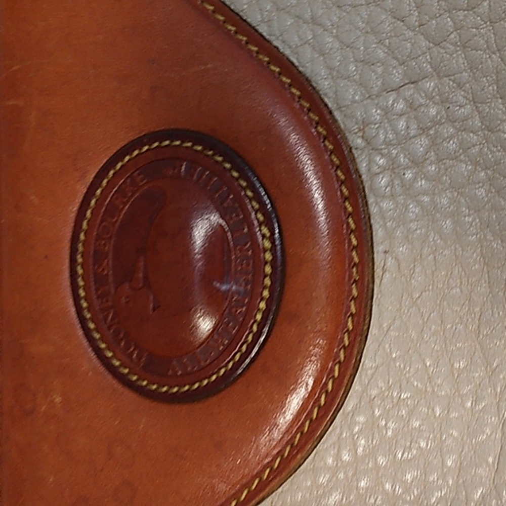 Dooney & Bourke Leather Gladstone Cream and Tan Satchel - Picture 2 of 16